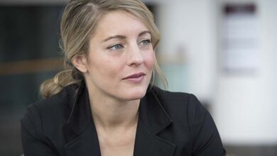 melanie joly
