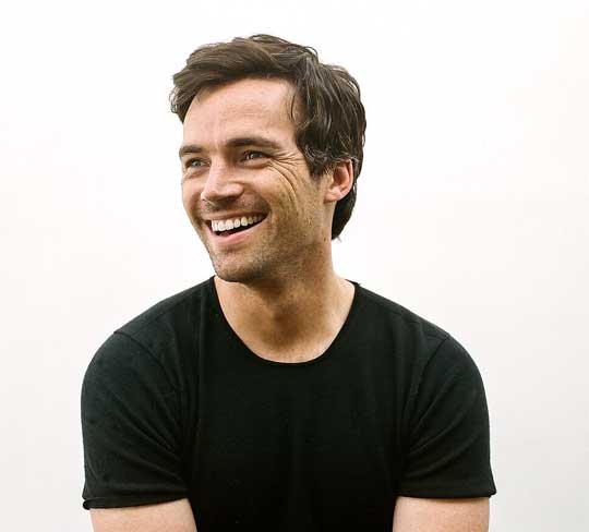 Ian Harding