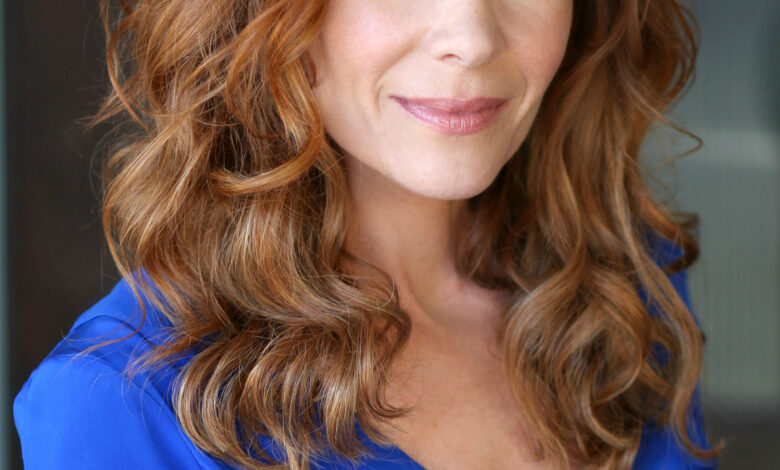 Robyn Lively